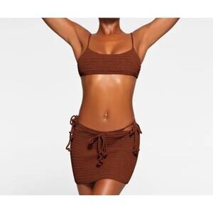 SKIMS NWT womans crochet swim mini skirt size 3x swim cover up